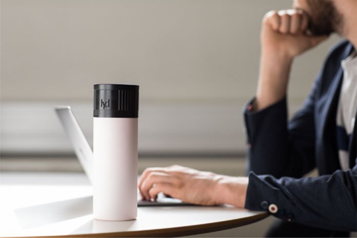 Lyd: A water bottle that you never have to open