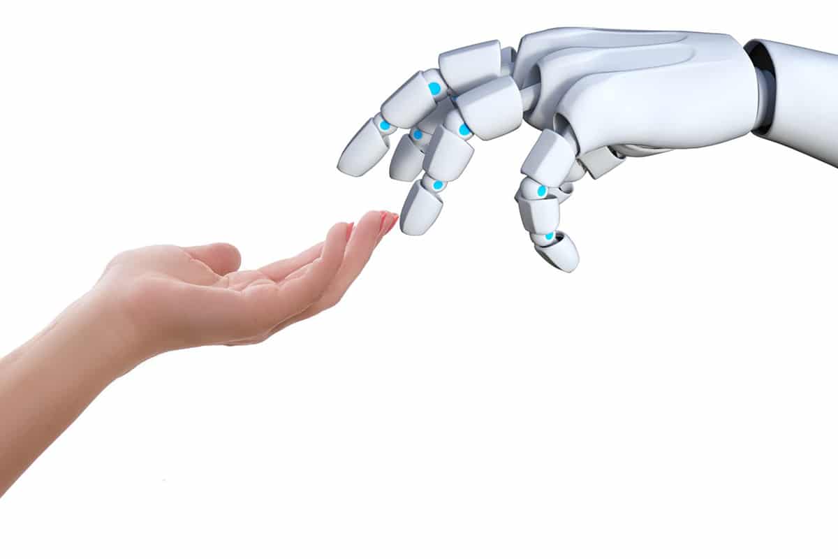 Giving exceptional sense of touch to robot/ Image: Pixabay
