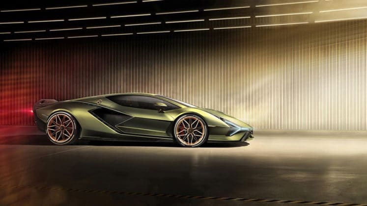The Sián features outrageous star-shaped rims. Image Credit: Lamborghini
