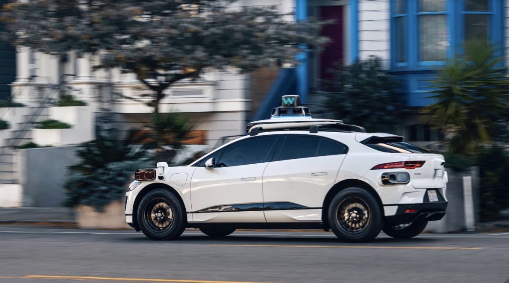 Waymo unveils the fifth-generation Waymo Driver for self-driving car.