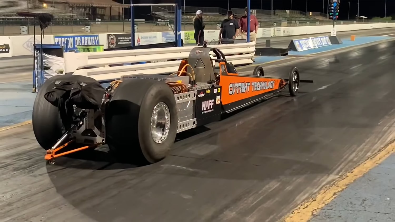 Steve Huff's all-electric dragster sets world speed record for 1/4 mile.