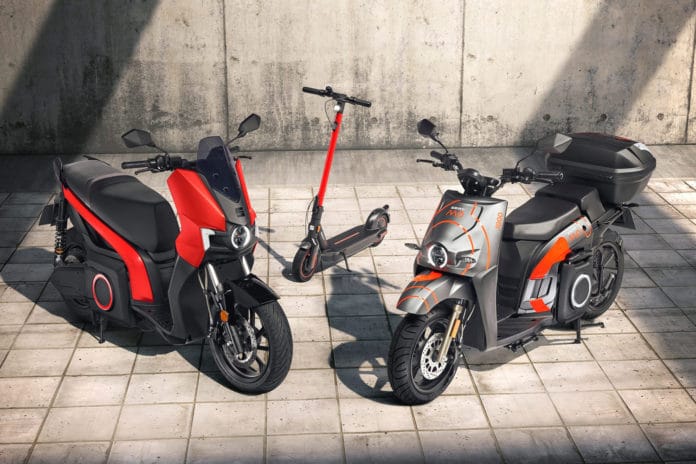 New SEAT MÓ brand debuts with two eScooters and a eKickScooter.