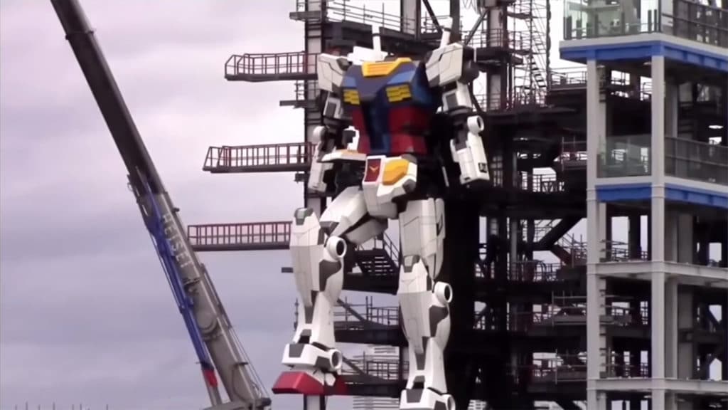 Gundam de 18,28 metres en mouvement. Gundam-Robot-1024x576