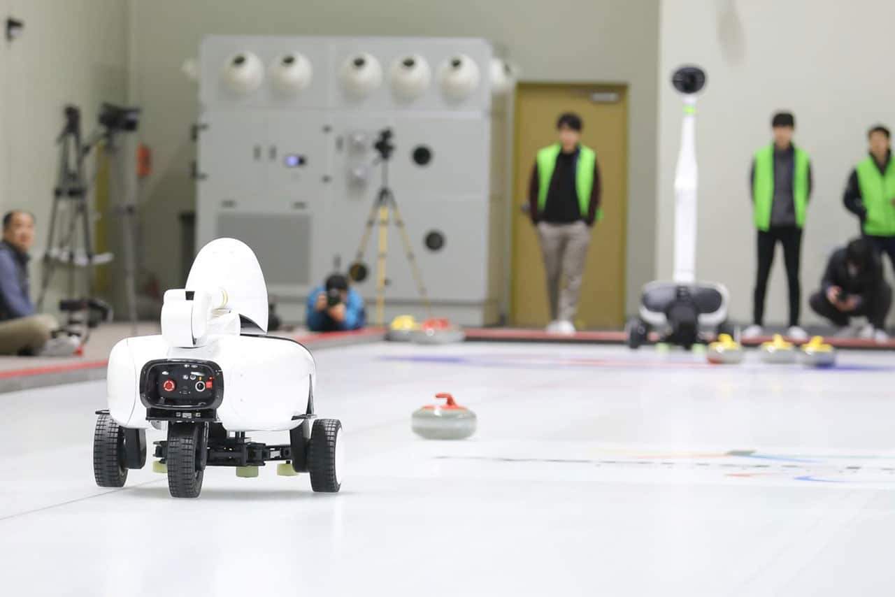 Curly, the curling robot that can professional players