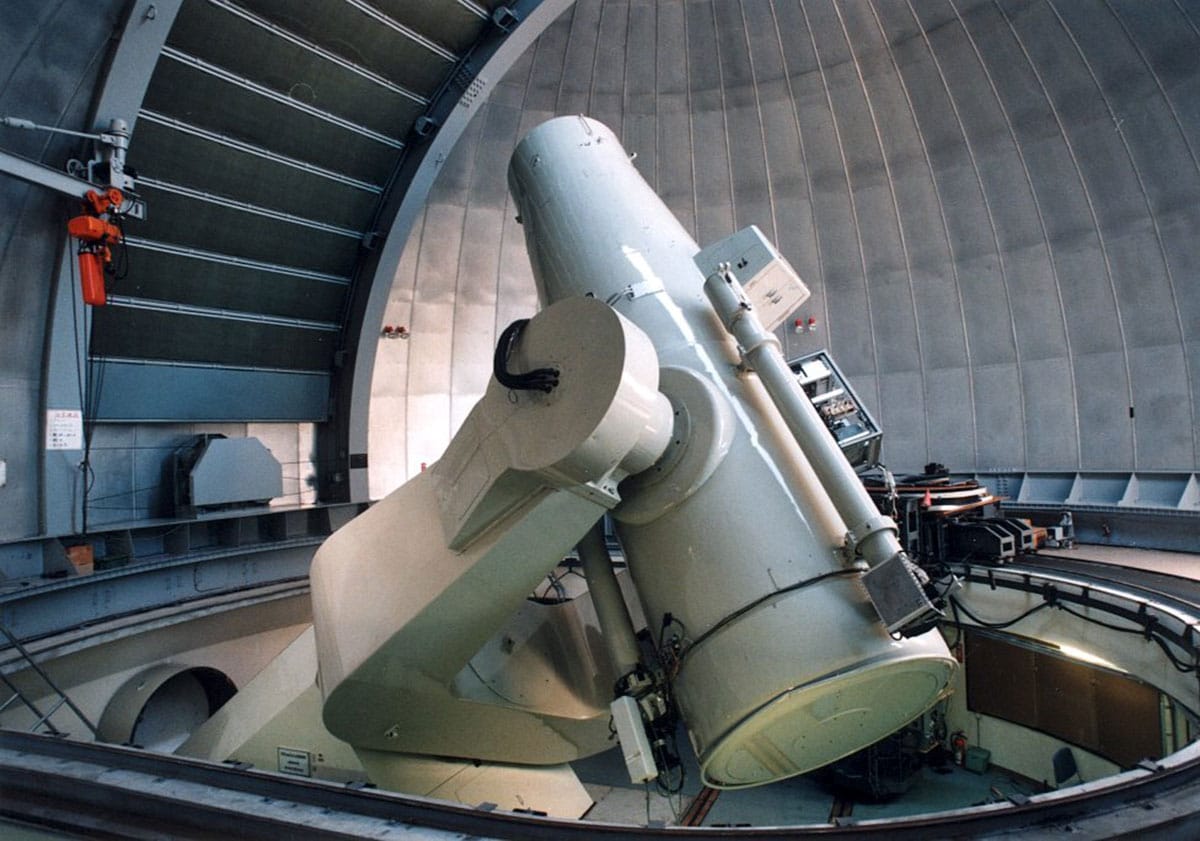 The 1.05-meter Kiso Schmidt Telescope was angled to point 100 km above the site of the MU radar.