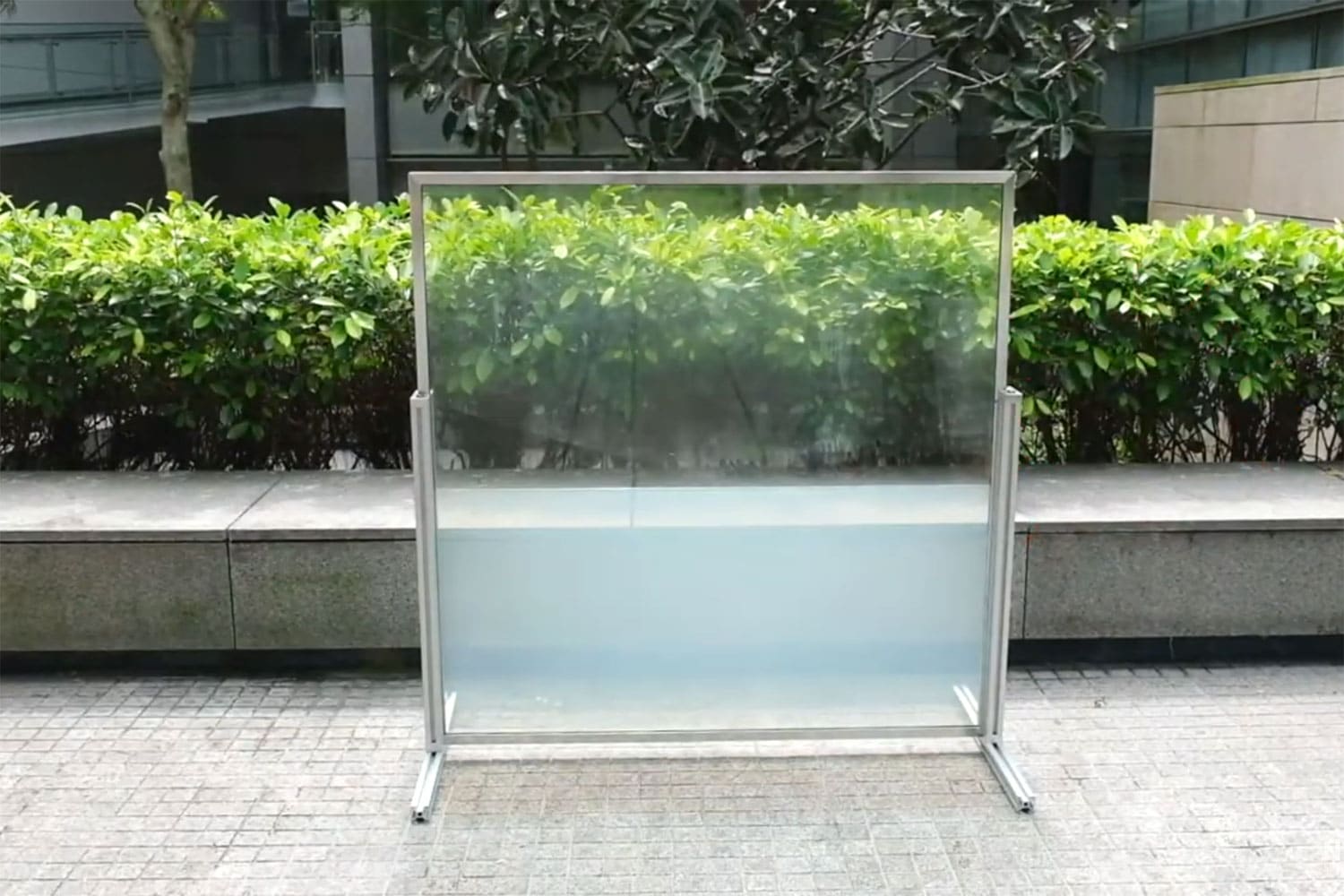 Energy-saving ‘liquid window’ turns opaque when exposed to heat.
