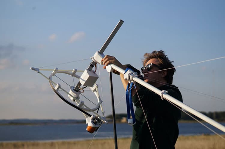 Wind Catcher, a portable, powerful wind turbine that setup in 15 minutes