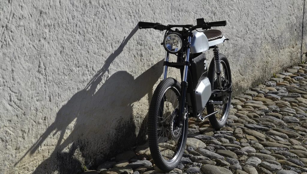 Pepper Motorcycles unveils its first, light, retro-styled electric motorcycle.