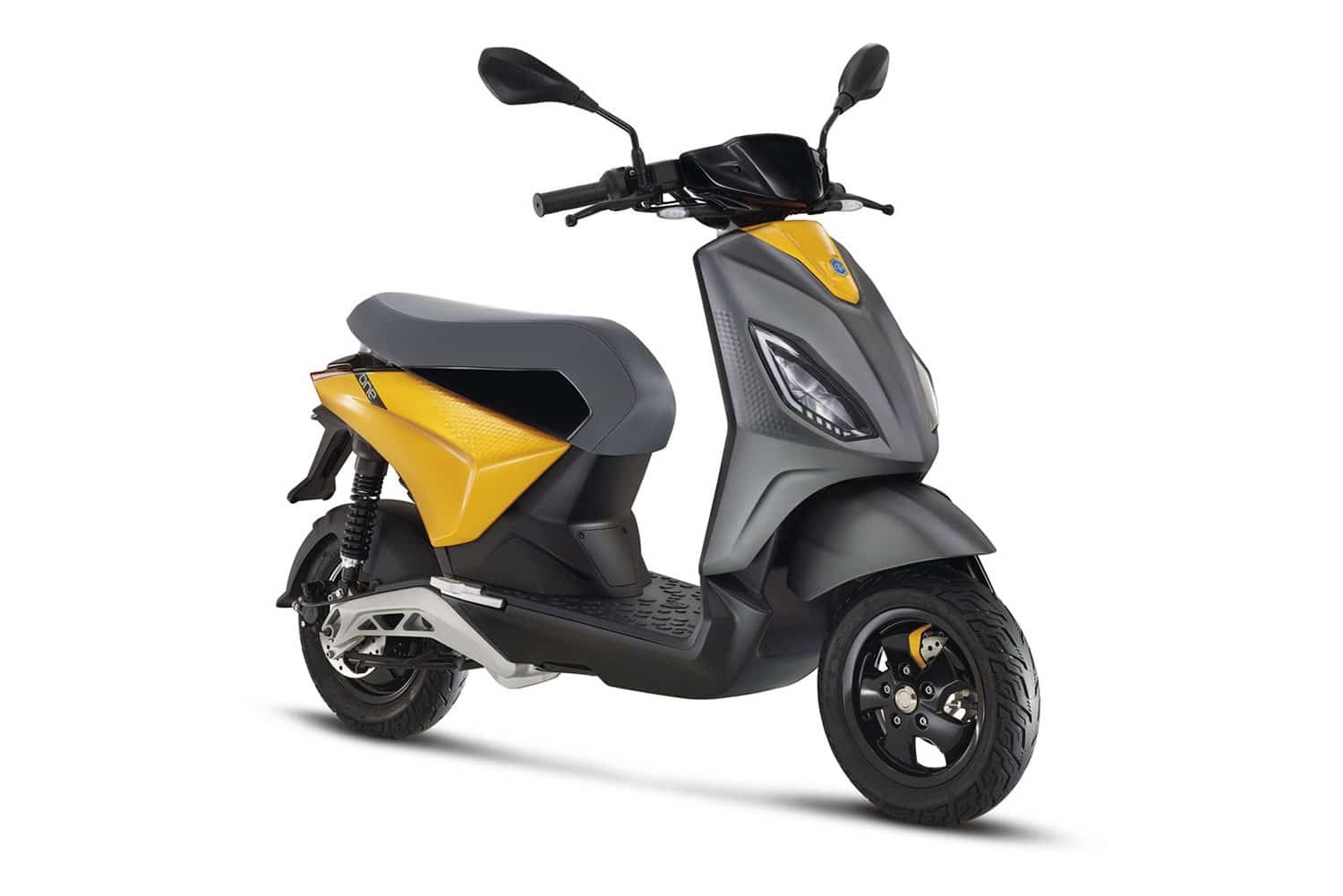 New Piaggio ONE e-scooter combines efficiency with fun.