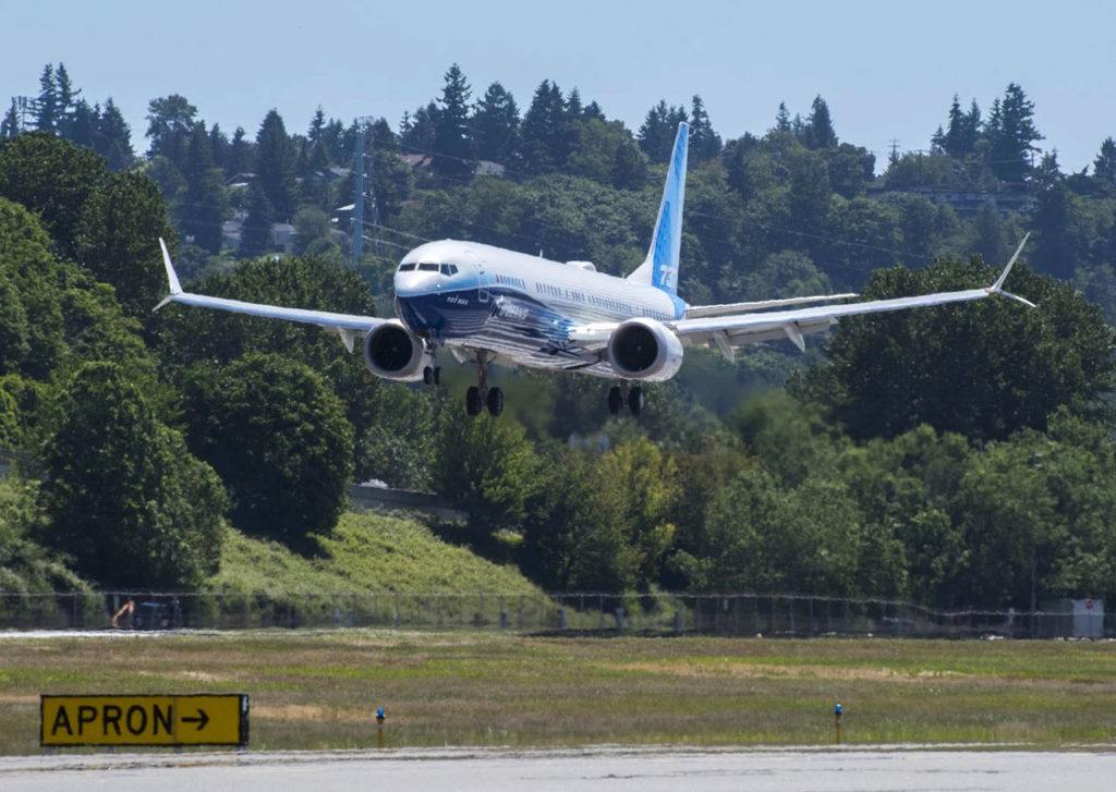 Successful first flight of largest Boeing 737 MAX airplane