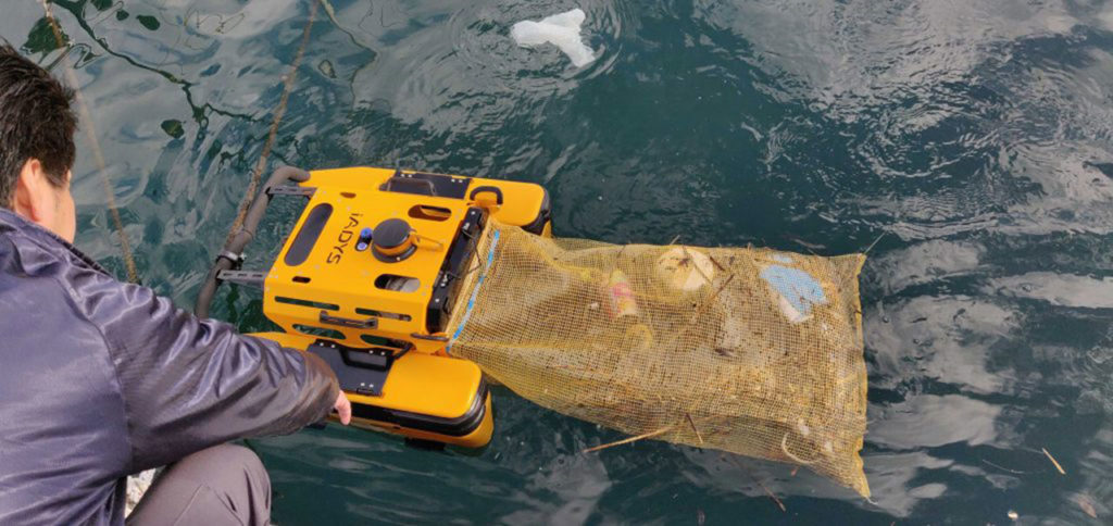 Meet Jellyfishbot, an innovative marine trash-eating robot.