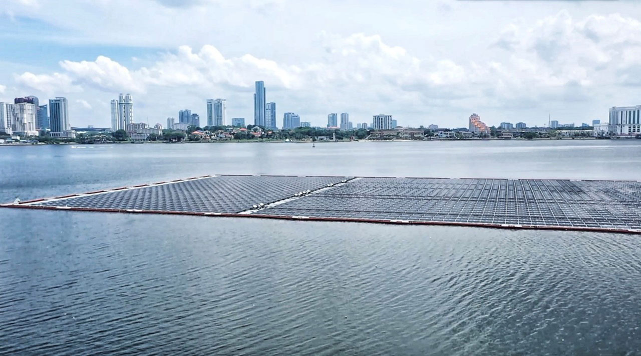 Sunseap to build world's largest floating solar farm in Indonesia