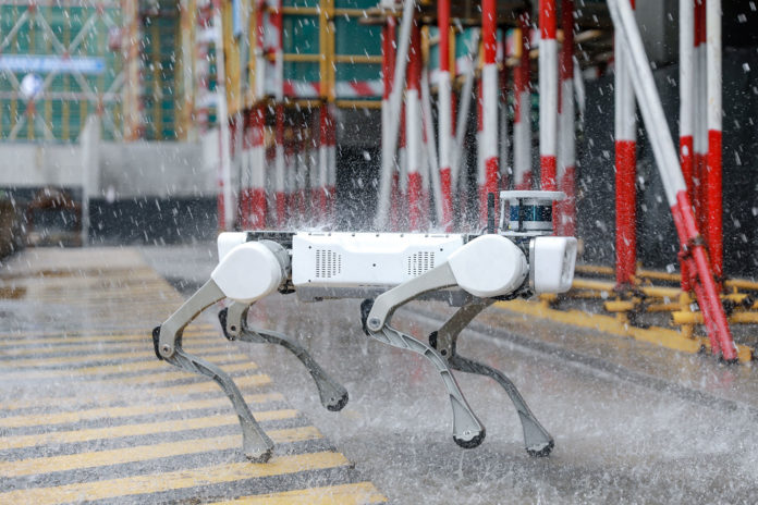 The waterproof Jueying X20 can operate in adverse weather conditions.