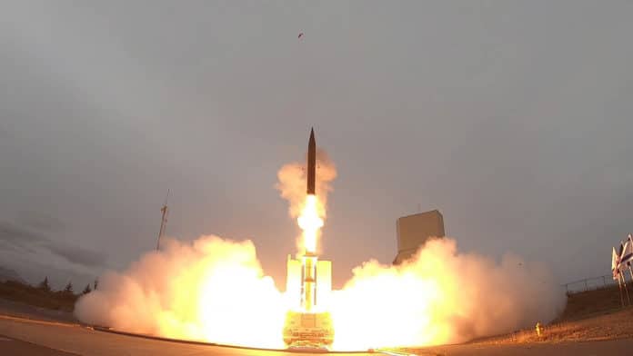 Boeing demonstrates advanced missile defense capability in flight test