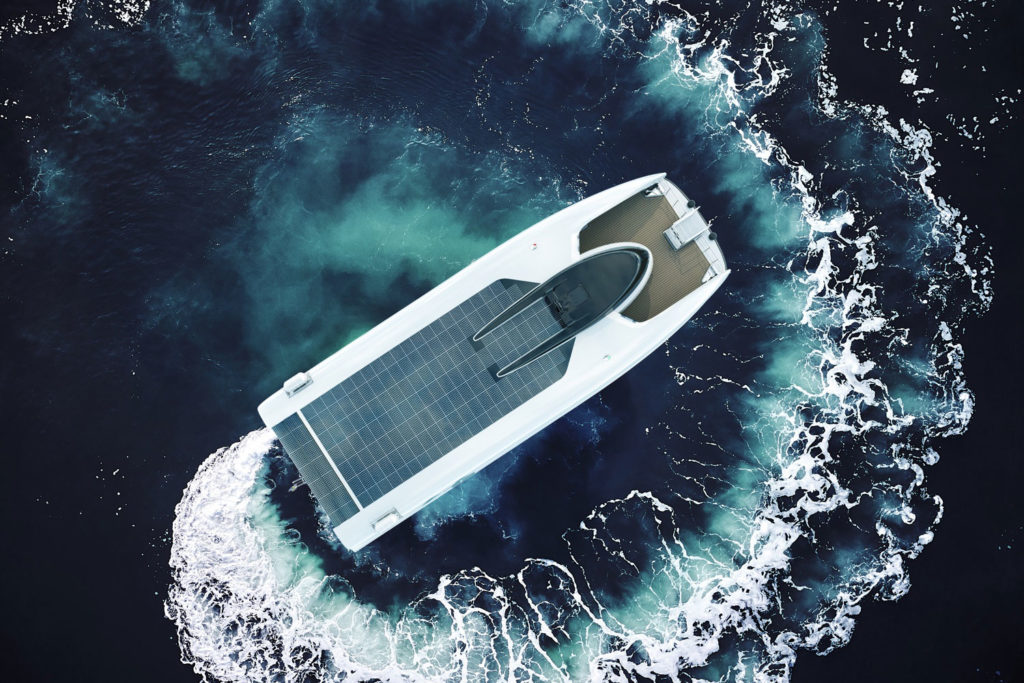 This unique passenger ferry is based on proven air-foil technology