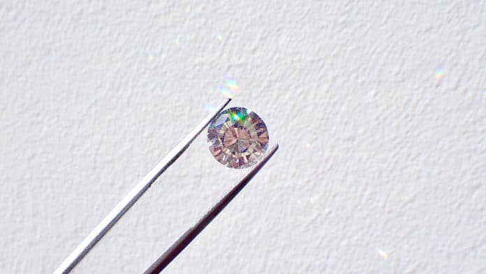 Aether creates sustainable diamonds using carbon dioxide in the air
