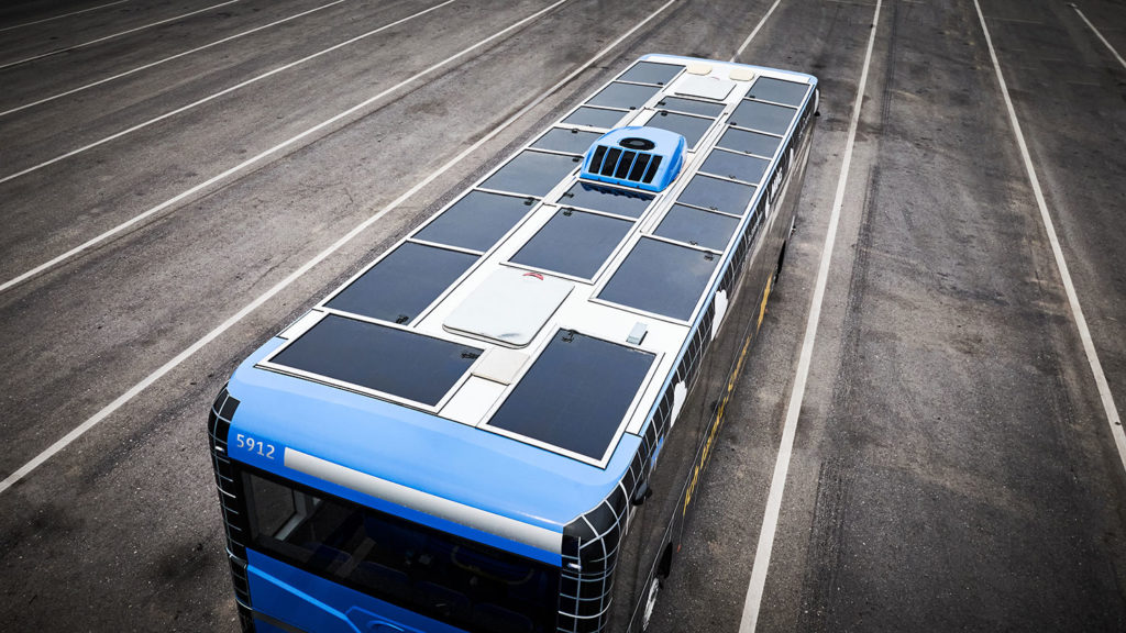 Around 20 semi-flexible special photovoltaic (PV) modules will be installed on the roof of a bus trailer. 