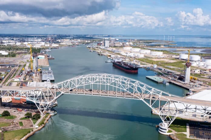 Port of Corpus Christi to build the first solar farm in its history.