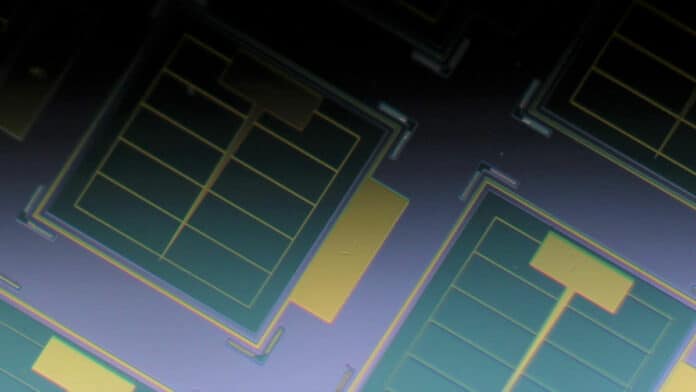 Photo of ultrathin on-chip solar cells.