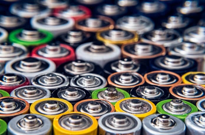 New battery technology could significantly reduce energy storage costs.