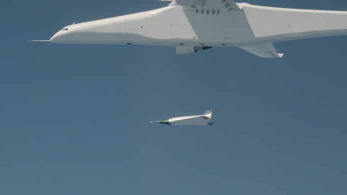 Stratolaunch successfully releases the Talon-0 (TA-0) separation test vehicle from its Roc air launch platform.