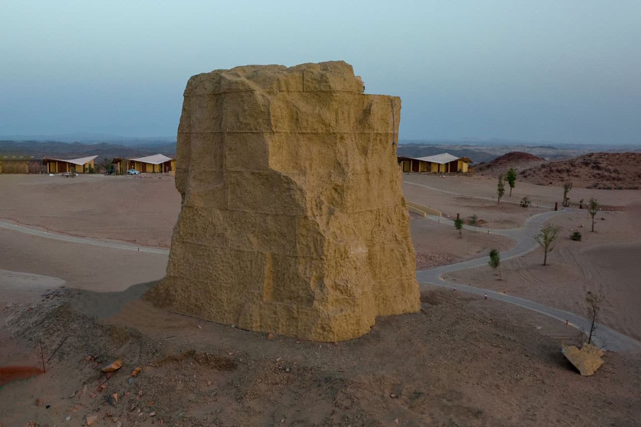 Red Sea Global unveiled the world's first zero-carbon 5G network at the Six Senses Southern Dunes resort at The Red Sea.