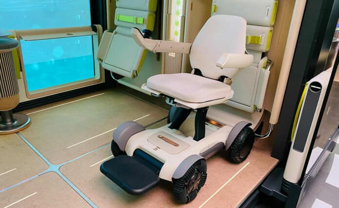 Robooter showcased its innovative power wheelchair X40 at CES.