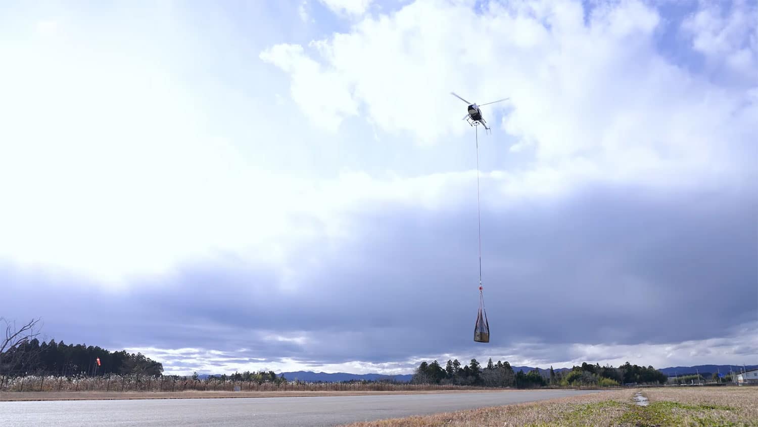 K-RACER-X2 unmanned demonstration helicopter demonstrated the useful load capacity of 200kg.