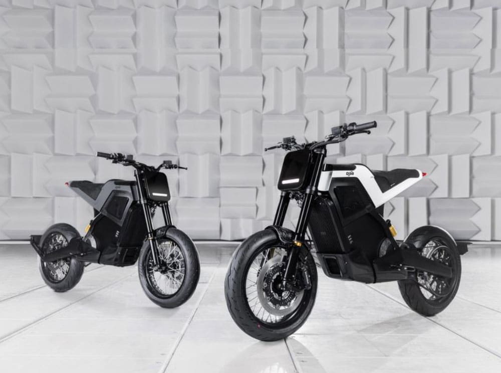 The new DAB 1α Motorbike by DAB Motors in MGT-Grey and W-White.
